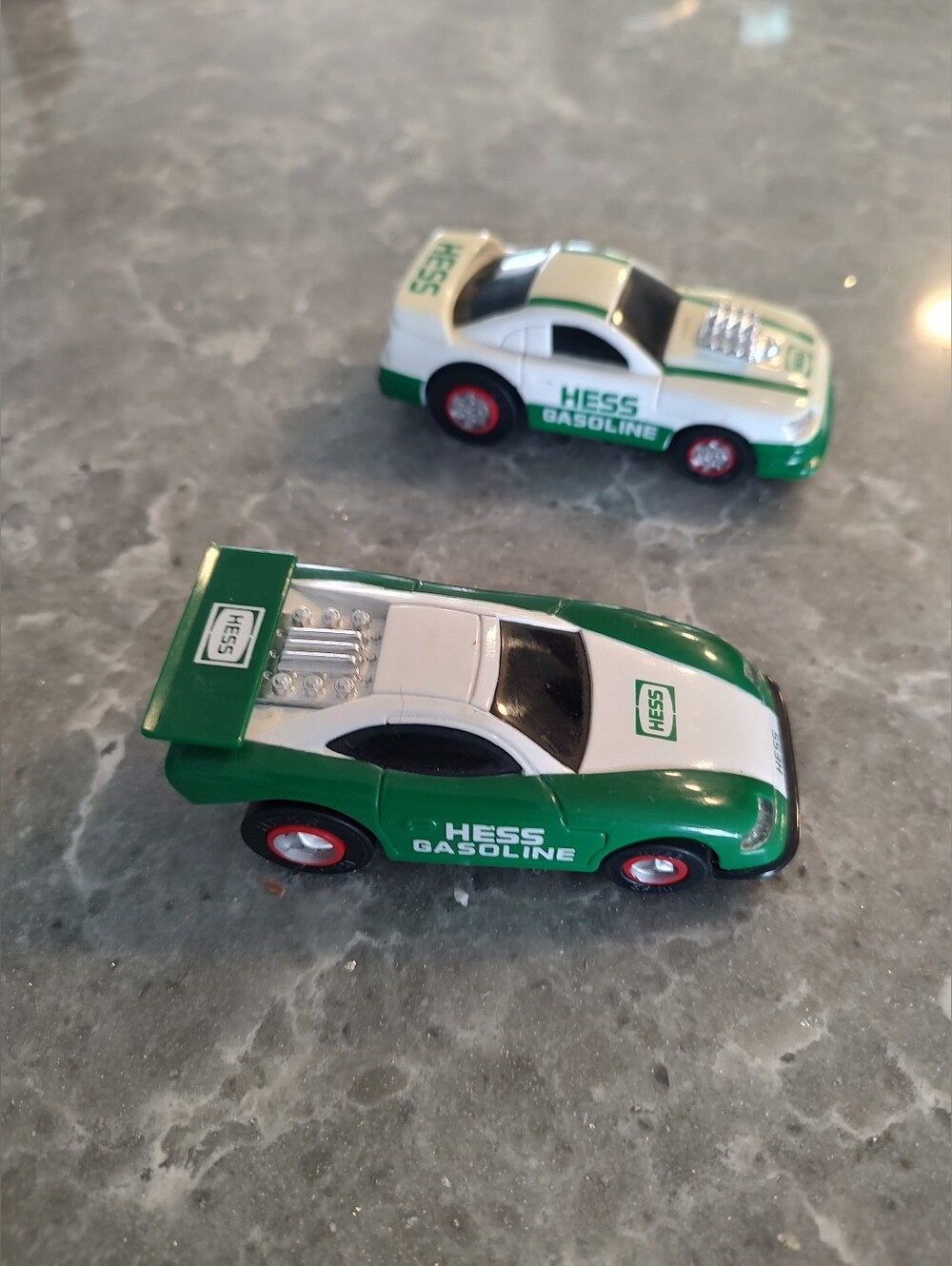 1997 (2) Hess Battery and just push back cars will go on own